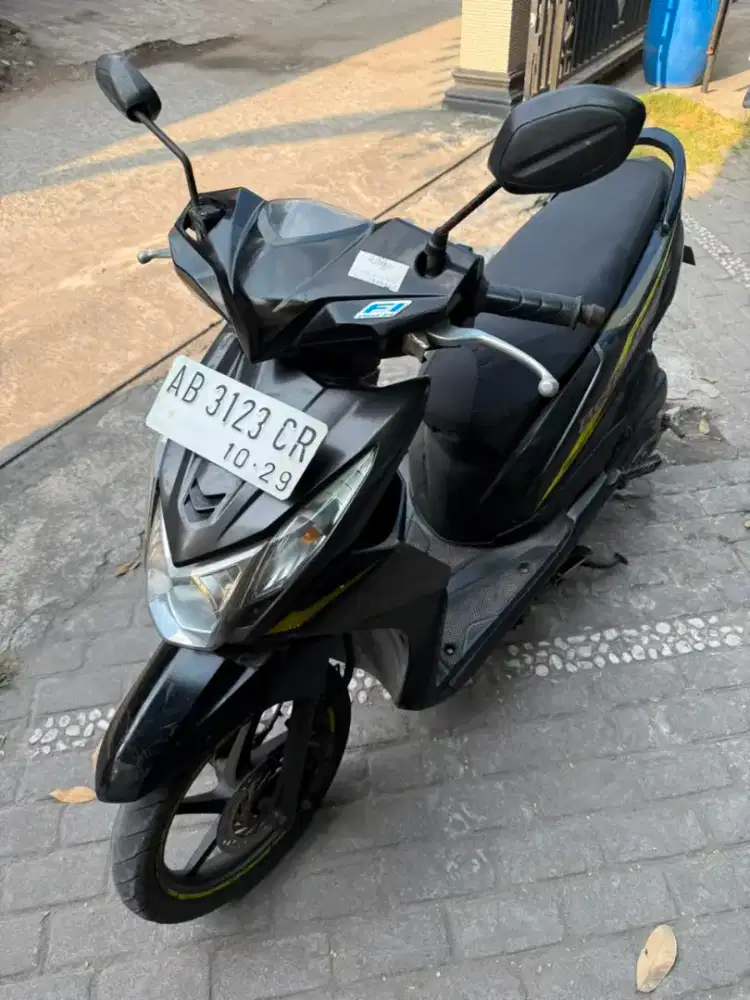 Beat injeksi THN 2014 plat B jakarta
