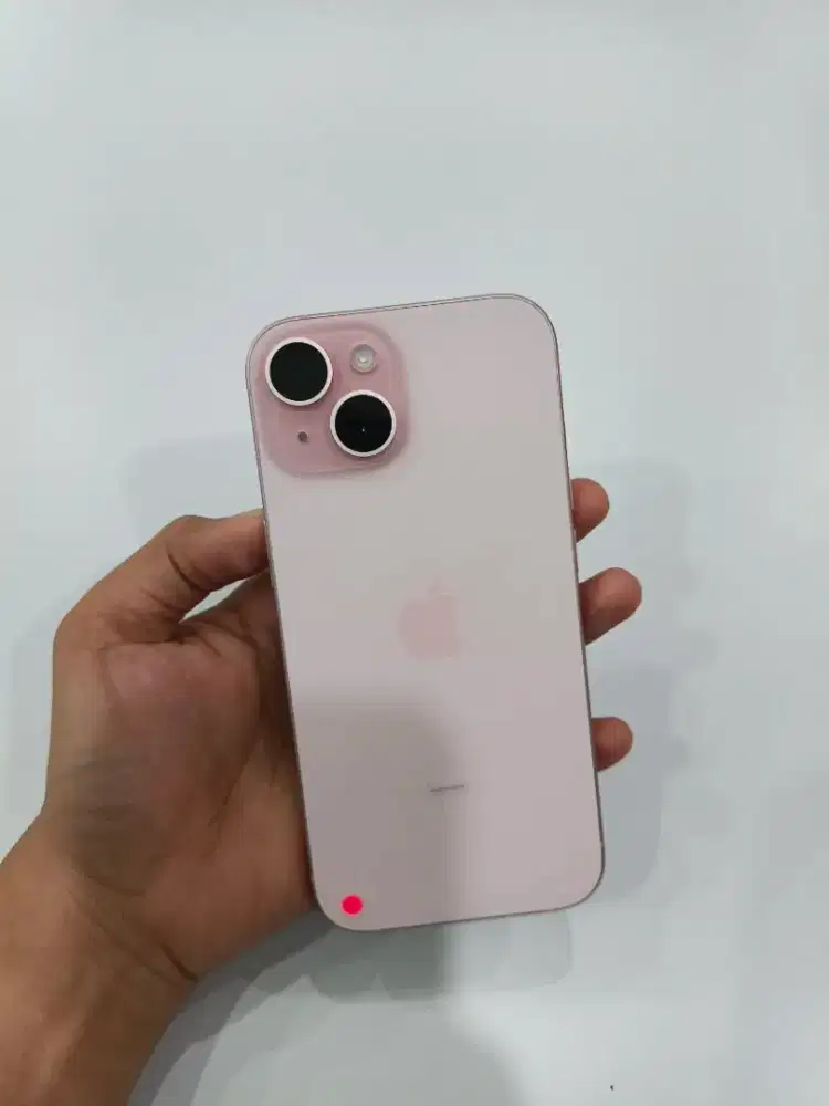 IPHONE 15 128GB PAKAIAN BARU