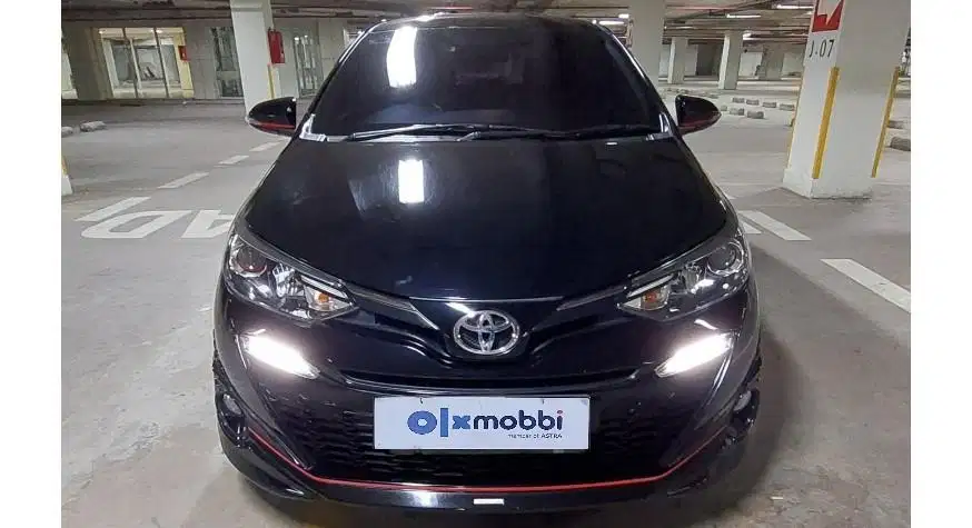 TDP 9, JT Toyota Yaris 1.5 TRD Sportivo Bensin-AT Hitam 2018