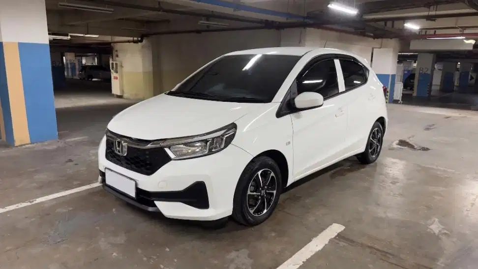 LOW DP Honda Brio Satya 1.2 E Bensin-AT 2024 NFF