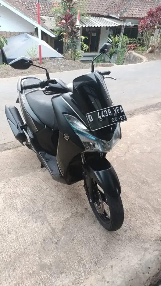 Yamaha LEXI 2022 Hitam, pemakaian terawat siap pakai