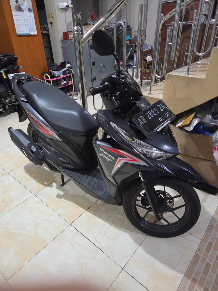 Vario 125 led hitam abu 2016 pajak plat baru terawat gbm