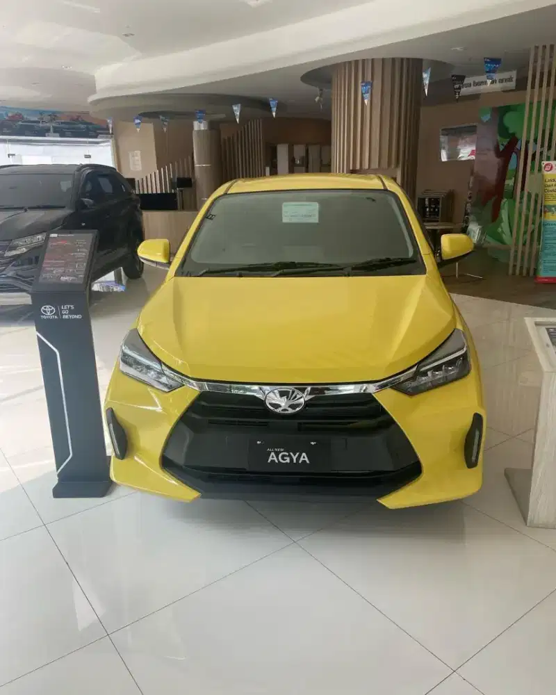 DP 7JT TOYOTA AGYA G MATIC CVT / MANUAL MT KREDIT KUNING HITAM PUTIH