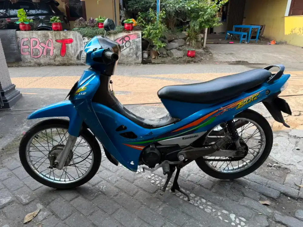 Kawasaki blizt THN 2002 plat AB kota