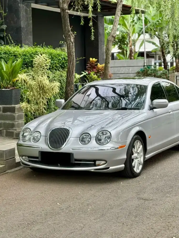 Jaguar S Type th 2000