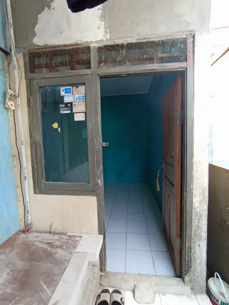 Dikontrakkan rumah petakkan