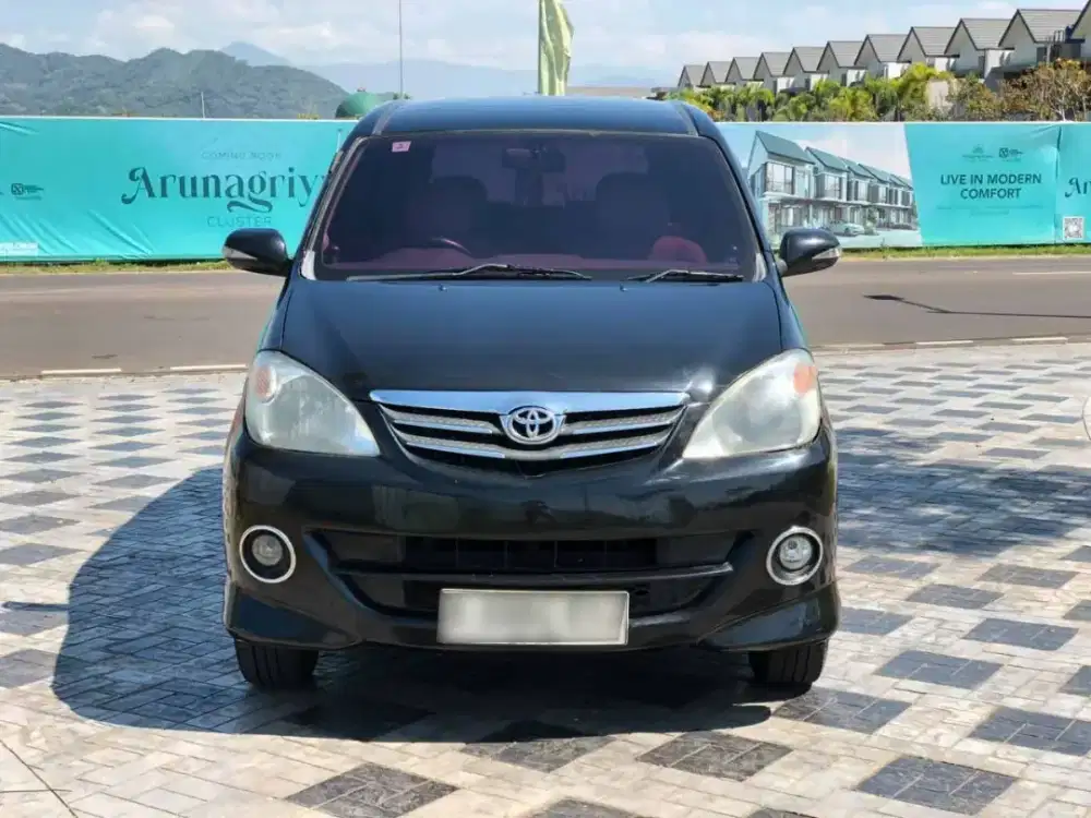 Toyota avanza s 1.5 matic