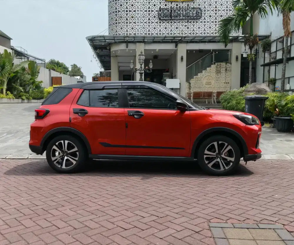 Km 47rb ASLI  |  Rocky 1.0 R Turbo CVT Tipe ASA