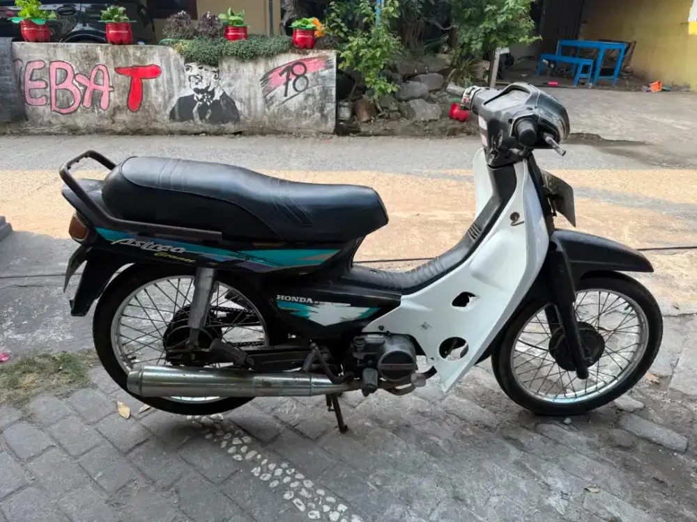 Astrea grand THN 1997 plat AB Bantul