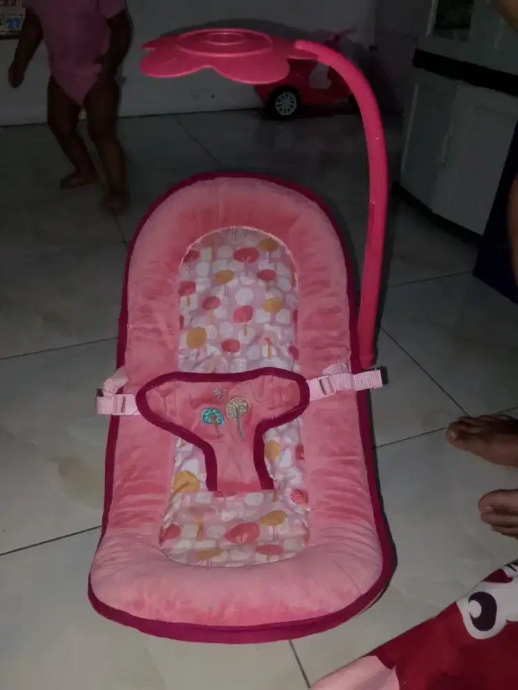 bouncer baby pink