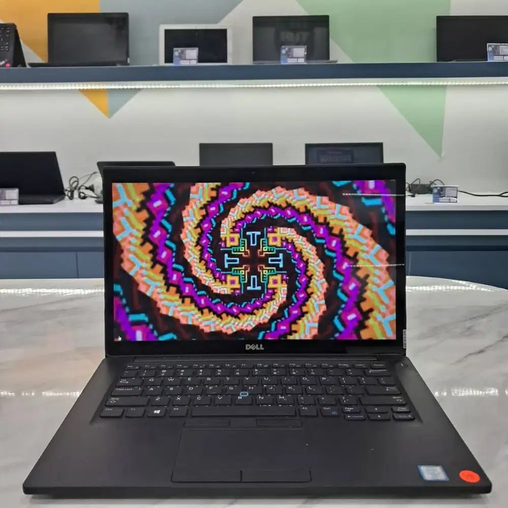 [ D41 | i7 gen6 | 8GB | 256 | 14inch | no minus