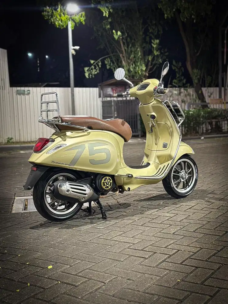 VESPA PRIMAVERA ANNIV 75th 150 IGET ABS FL 2021 TERMURAH!