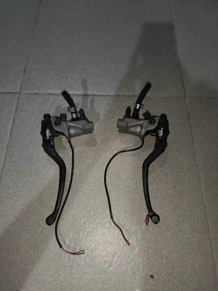 MASTER REM BREMBO RCS CORSA CORTA. ( PEMAKAIAN ALL NMAX )