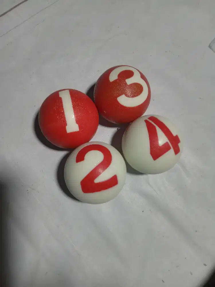 Bola olah raga GATEBALL