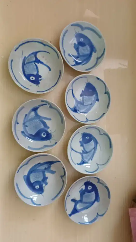 7 keramik mangkuk kecil motif ikan Vintage Antik