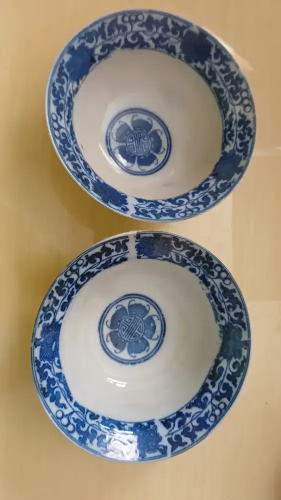 Sepasang Mangkuk Porselen Biru Kobalt Sakai Japan
