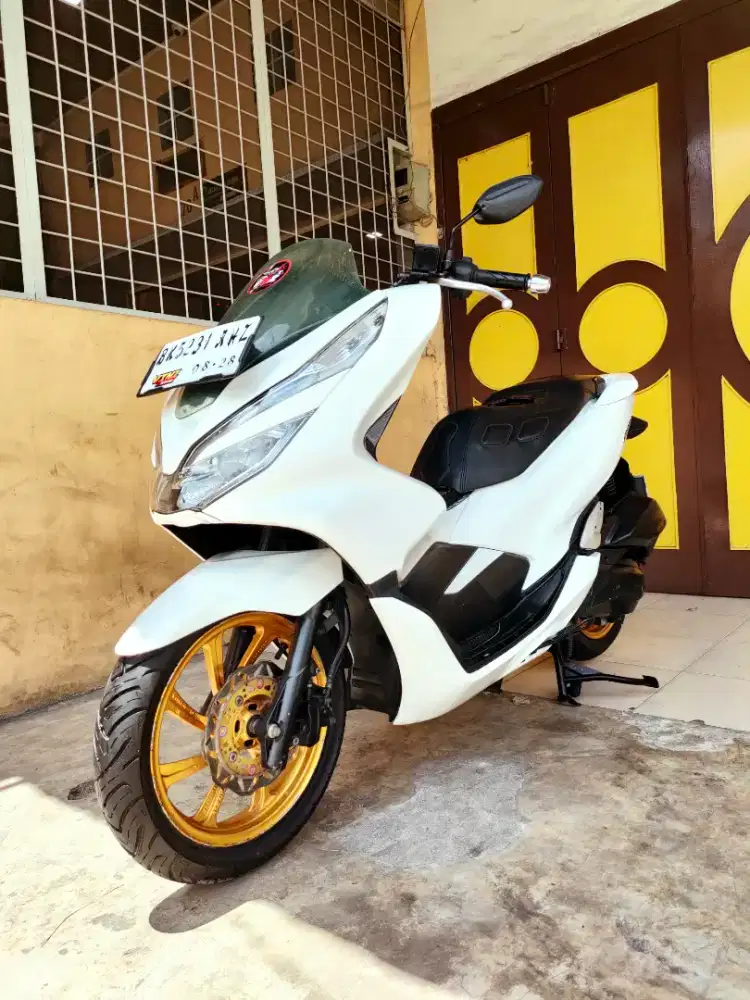 Honda PCX / PCX 150 CBS ISS 2018, White Premium Metalic, Unit Mulus.
