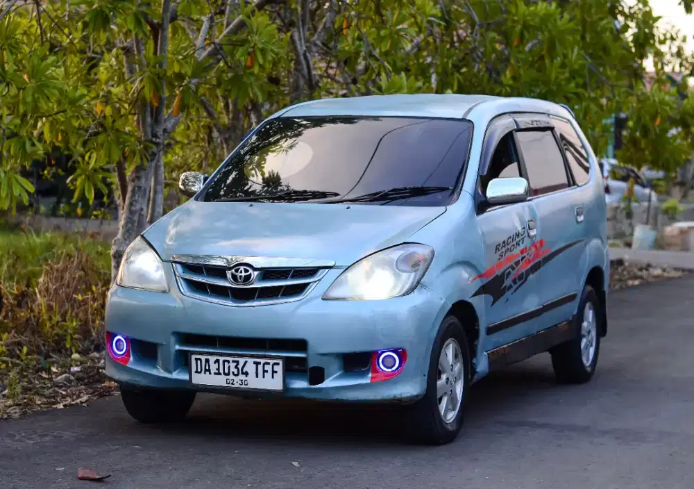 Toyota Avanza tipe G Manual