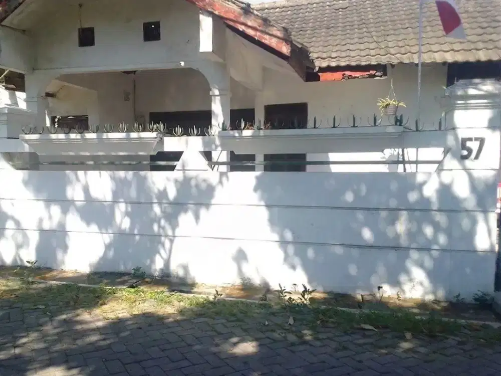DIJUAL RUMAH GUNUNGSARI INDAH - HITUNG TANAH