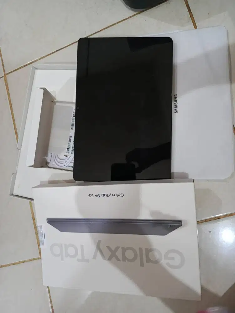 Samsung Galaxy Tab A9+ 5G 8/128GB Mulus & Normal (Nego Tipis)