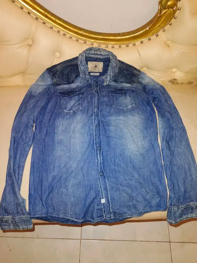 zara kemeja jeans