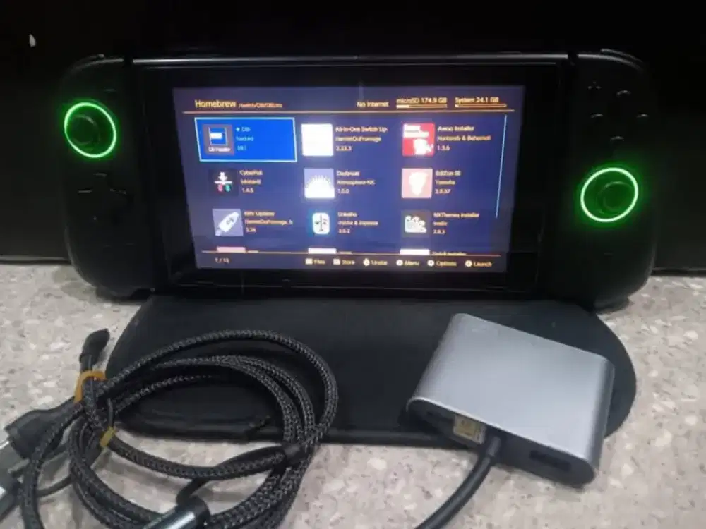 Nintendo switch V2 128 GB CFW