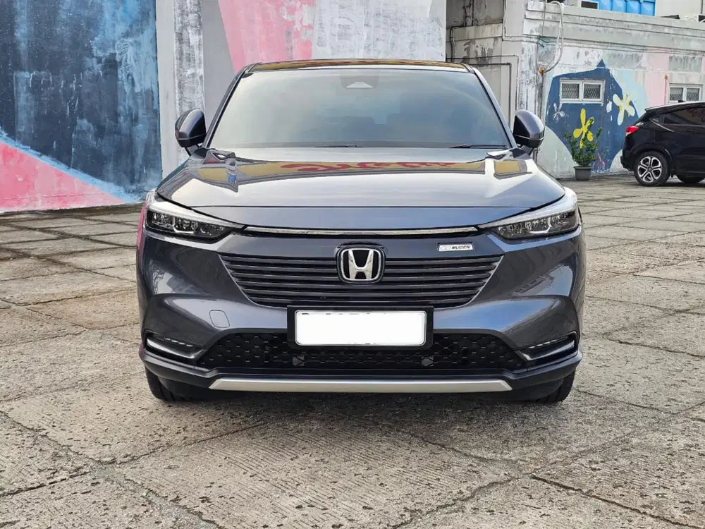 Honda hrv se sensing 2023 grey km 32 rb
