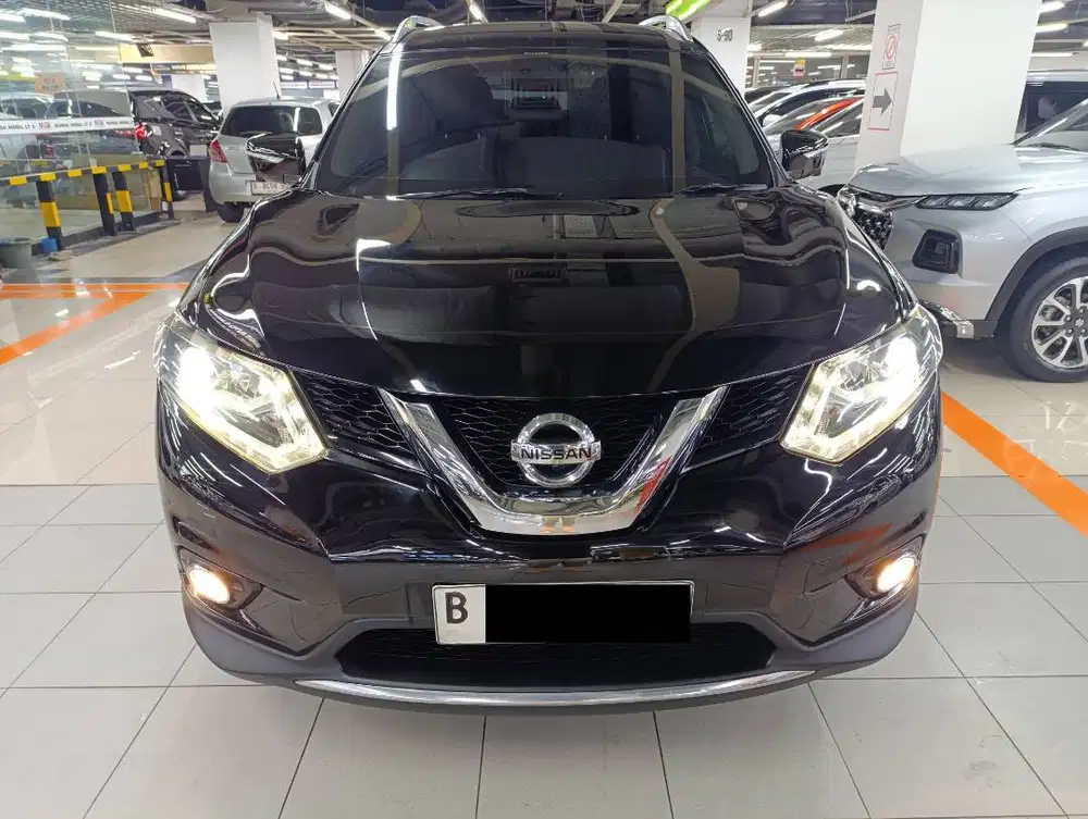 TDP 12 juta Nissan X-trail Xtrail 2.5 AT Tahun 2015/2016