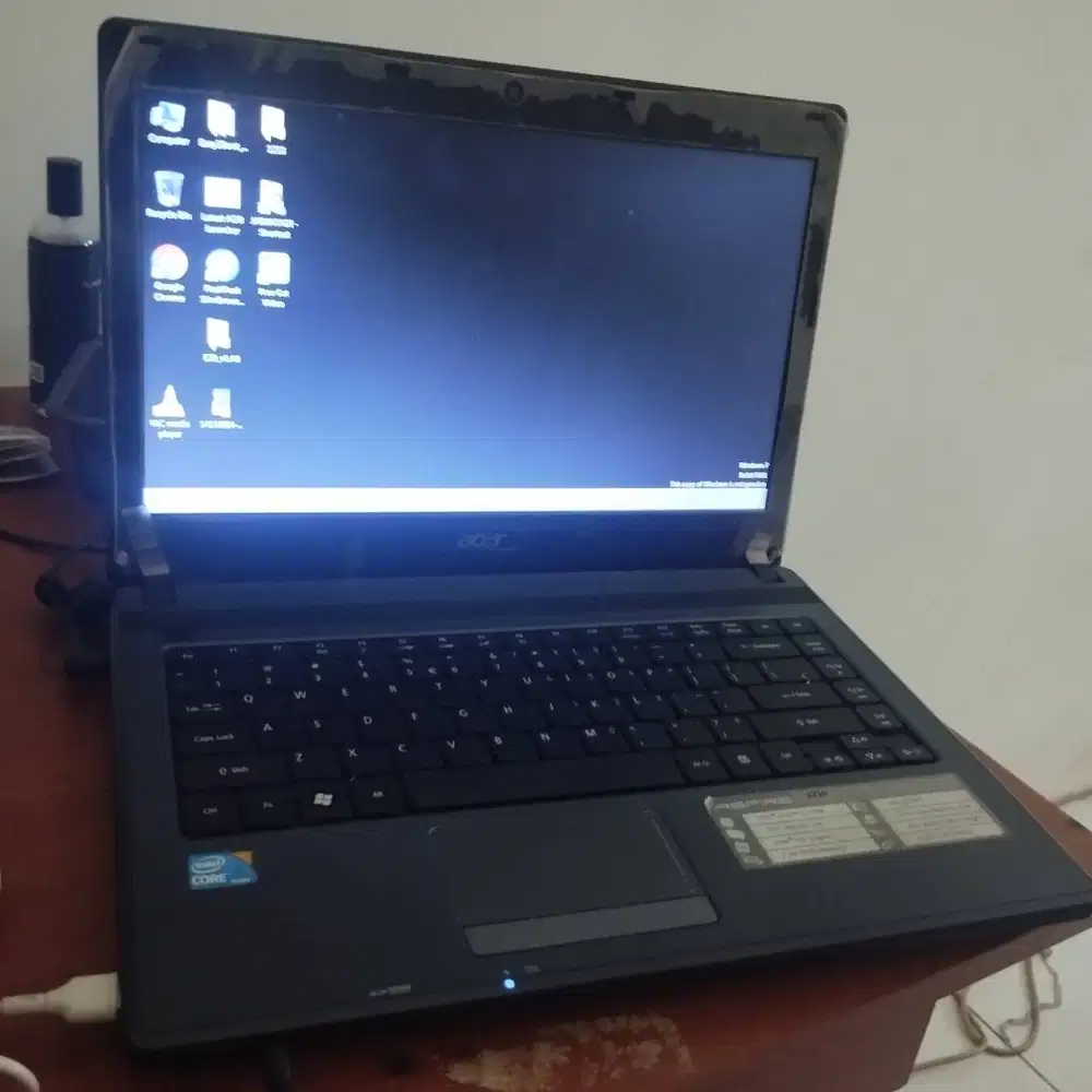 Acer Aspire Tangan Pertama
