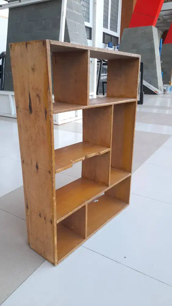 JUAL RAK KAYU BEKAS
