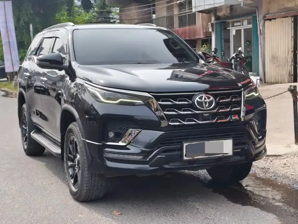 (KM 40 RB TGN 1 DR BARU) NEW FORTUNER GR 2.8 DIESEL.AT MATIC 2022/2023