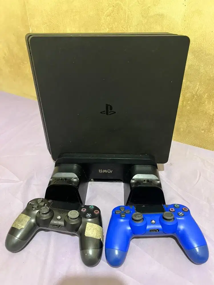 PS 4 Slim (Original)