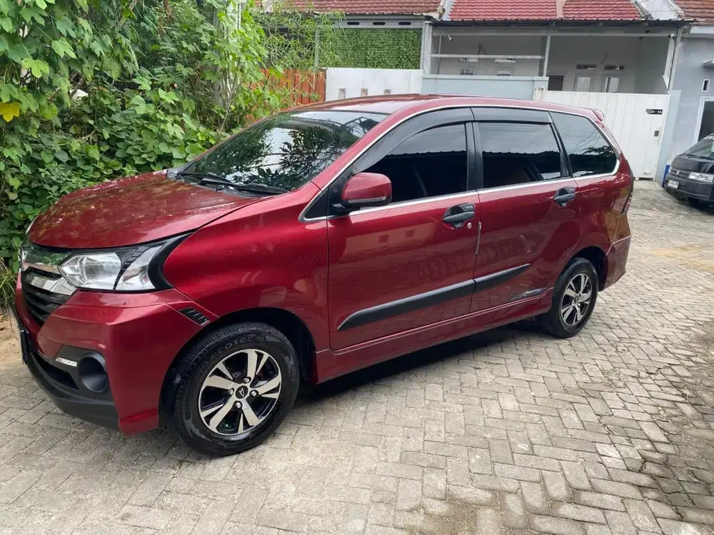 Xenia R sporty 2016