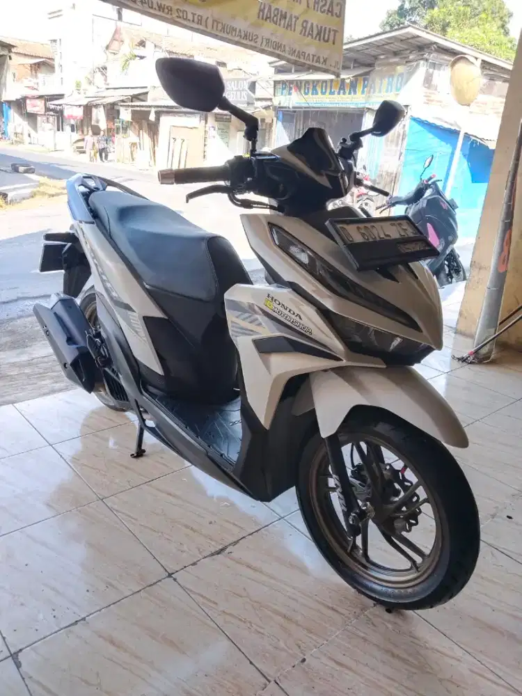 Vario 125 ESP CBS ISS KEYLLES