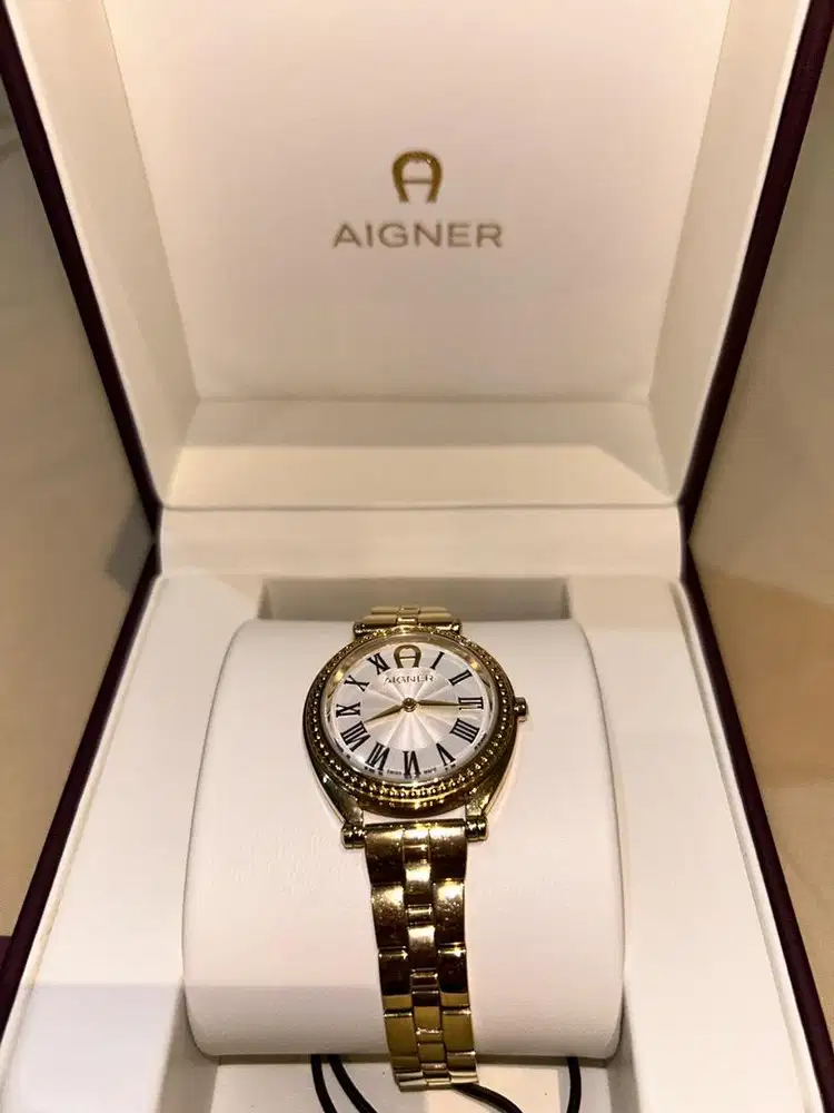 Jam Tangan Wanita Aigner Magena (seri A121206A) Likenew