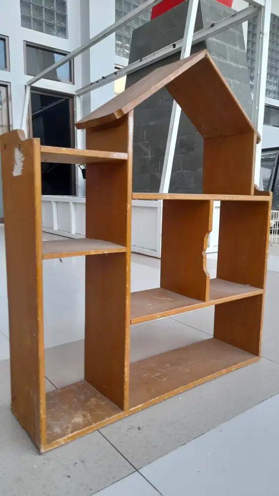 Rak Kayu Unik Bentuk Rumah / Segitiga Estetik - Murah Jogja / Sekip