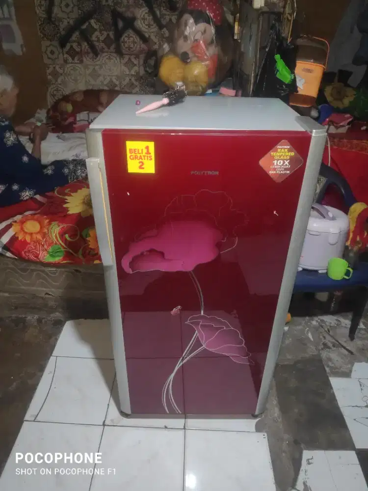 Kulkas Merk Polytron