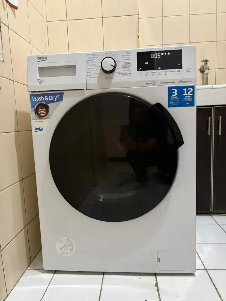 Washing machine dryer mesin cuci pengering wash&dry beko front loading