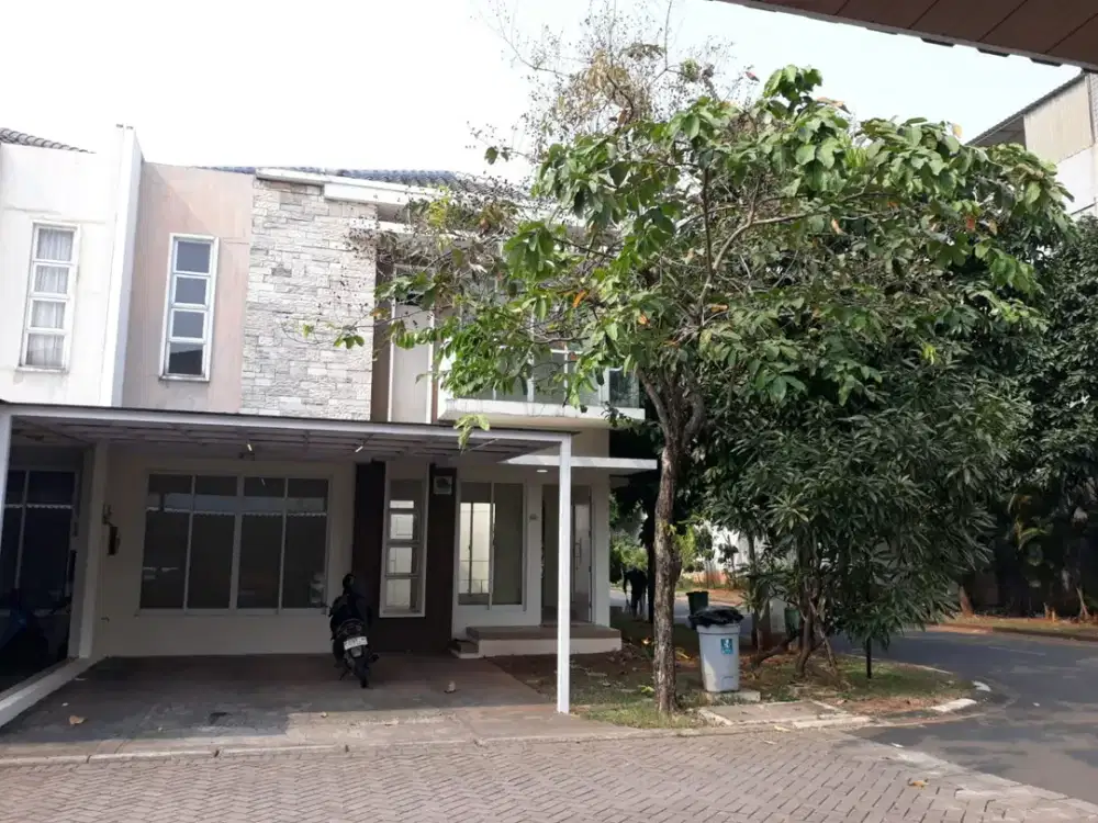 RUMAH MODERN MINIMALIS 2 LT DI GREEN LAKE CITY CIPONDOH TANGERANG