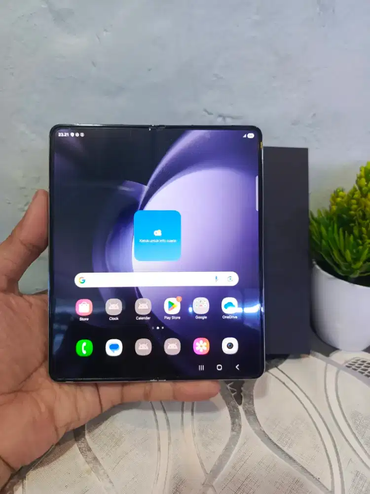 SAMSUNG Z FOLD 5 5G RAM 12/512GB ORIGINAL SEIN MULUS NORMAL