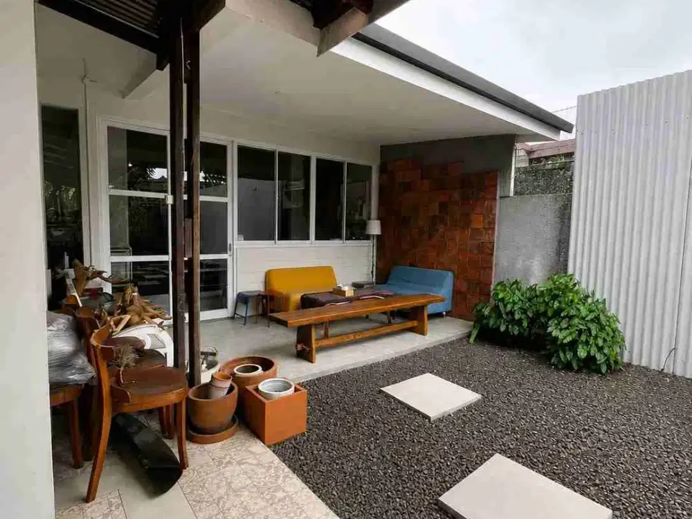 Rumah Terawat Siap Huni Luas 400m Di Arcamanik