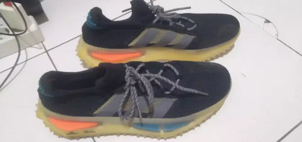 Jual sepatu Adidas NMD S1 ukuran 43