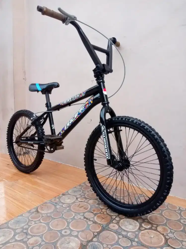 Sepeda BMX ukuran 20 NOKEN