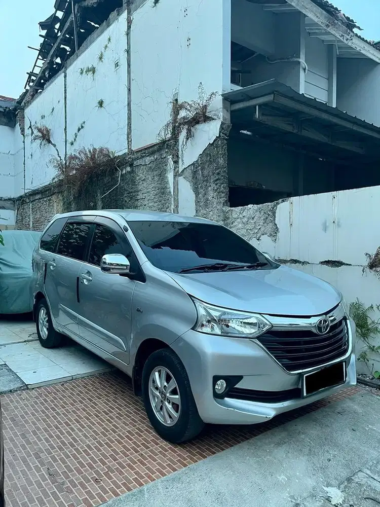 Avanza g matic 2016 km low
