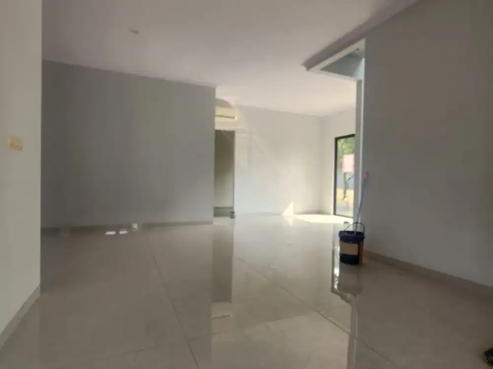 Rumah Hoek  Bangunan mandiri Caspia BSD City