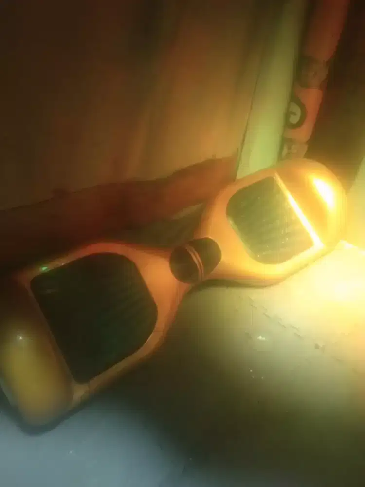Hoverboard Glitz