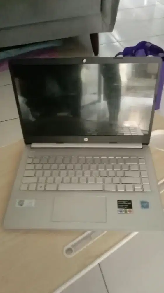 Laptop HP  cocok buat sekolah