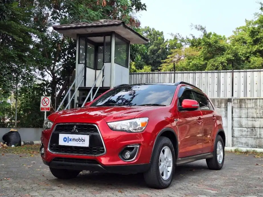 KM Rendah - Mitsubishi Outlander Sport 2.0 PX Bensin-AT 2014