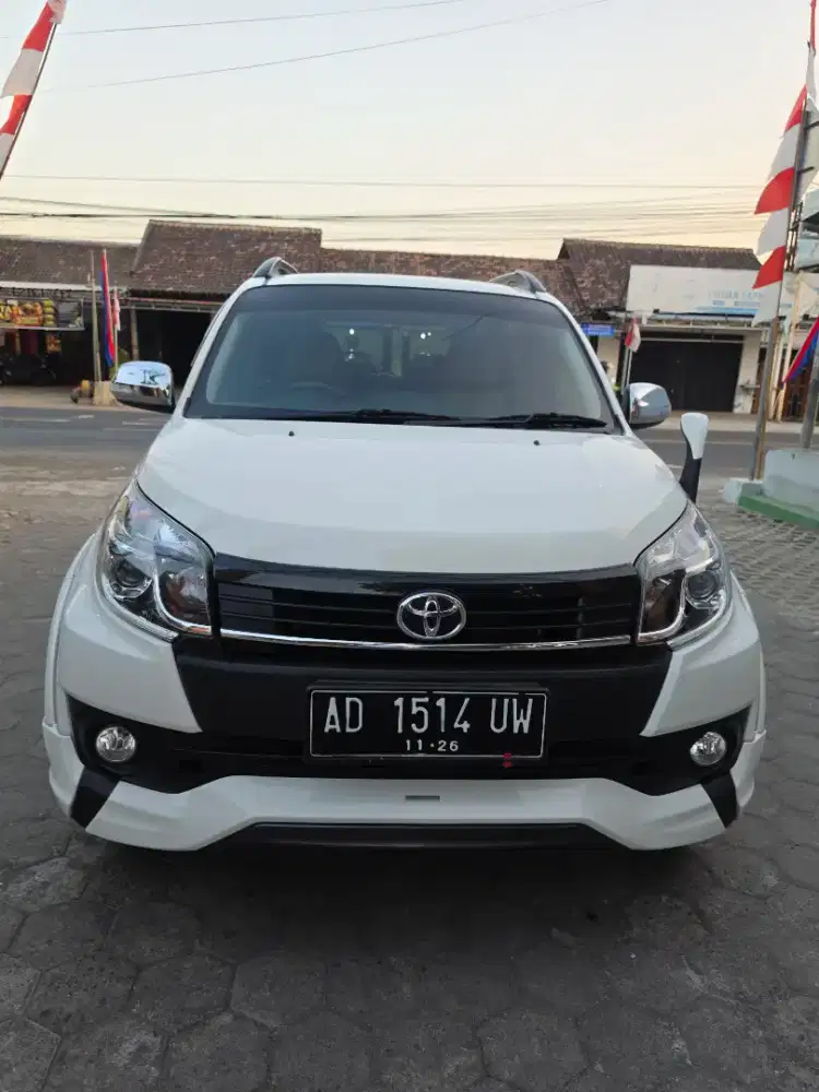 Rush trd manual tahun 2016