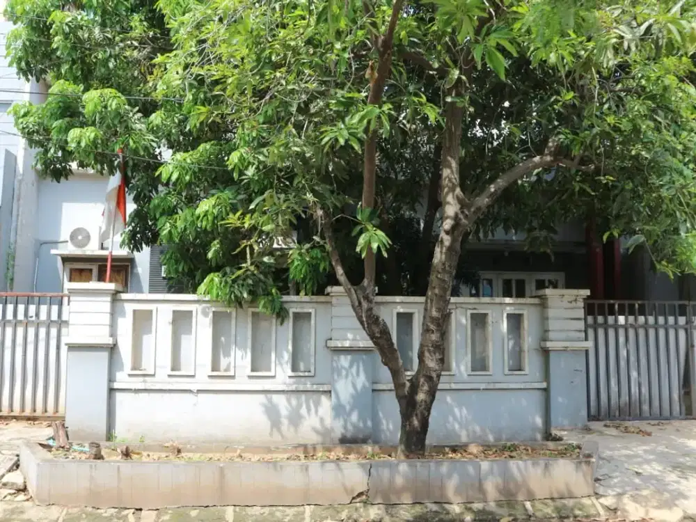 DIJUAL RUMAH LUAS POSISI HOOK DI TAMAN HARAPAN BARU BEKASI
